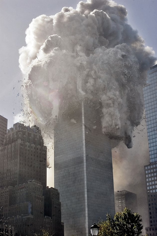28 Of The Most Powerful September 11 Pictures - DailyMilk