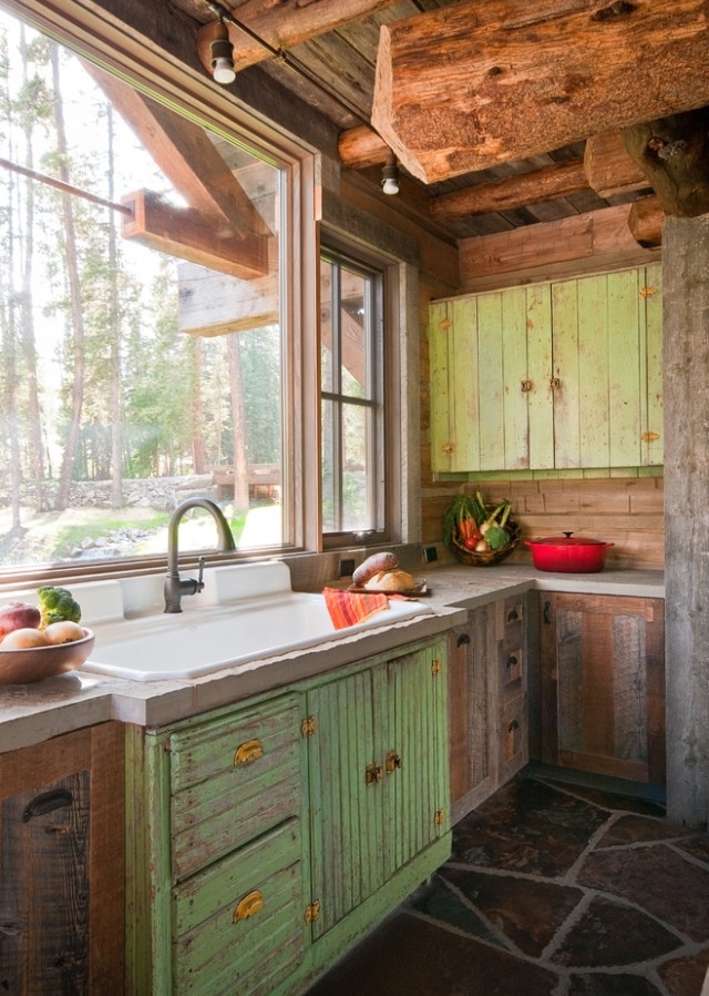 Rustic Kitchen Design Inspiration | DailyMilk